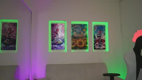 Snapshot of kayraowen chatting on 12/19/25, 12:34 Kayra online show from 12/19/25, 12:34