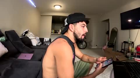 Snapshot of kaythepetiteblonde chatting on 09/25/25, 08:56 kaythepetiteblonde online show from 09/25/25, 08:56