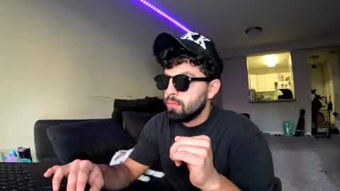 Snapshot of kaythepetiteblonde chatting on 10/11/25, 03:43 kaythepetiteblonde online show from 10/11/25, 03:43