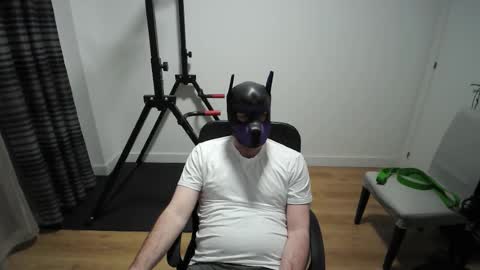 Neon online show from 03/09/26, 07:29