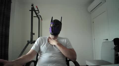 Neon online show from 03/14/26, 05:07