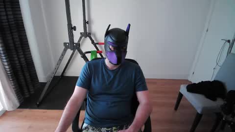Snapshot of kaywolf89 chatting on 04/05/26, 05:32 Neon online show from 04/05/26, 05:32