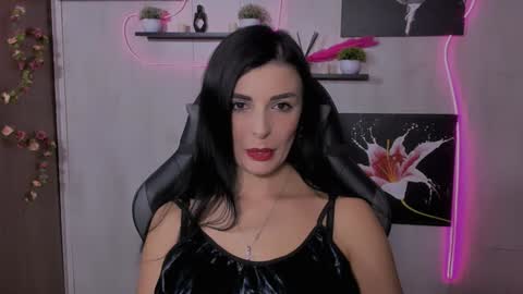 Snapshot of kayworl chatting on 02/07/25, 01:11 kayworl online show from 02/07/25, 01:11