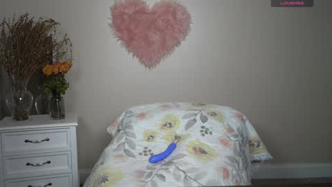 EliandKylie online show from 09/10/25, 02:44