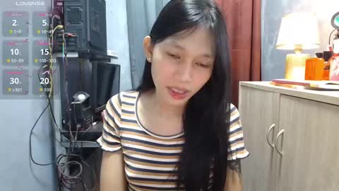 Its me Cora online show from 10/22/25, 05:41