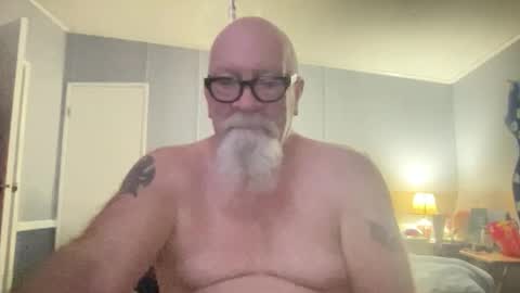 Snapshot of kcbace61760 chatting on 01/06/26, 05:00 kcbace61760 online show from 01/06/26, 05:00