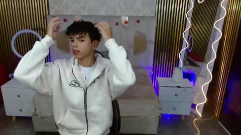  keahi  online show from 03/29/26, 11:32