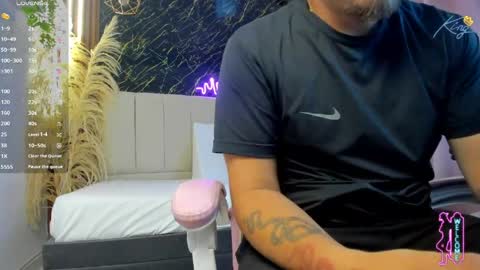 Keane online show from 04/08/26, 12:38