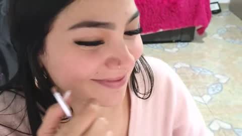 Snapshot of keeiity_moon chatting on 01/15/26, 10:24 keeiity_moon online show from 01/15/26, 10:24