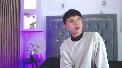 nico online show from 02/07/26, 12:42