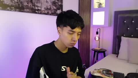 nico online show from 04/22/26, 12:39