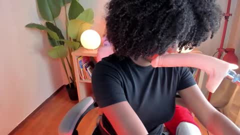 Kehlannis online show from 02/11/26, 08:03