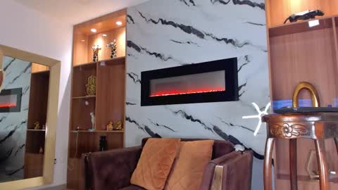 Keila  online show from 11/26/25, 05:08