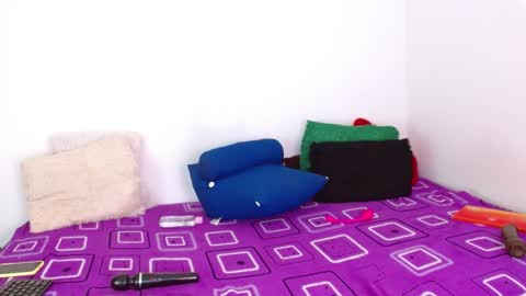 Snapshot of keilasweet1 chatting on 12/22/24, 08:25 keila online show from 12/22/24, 08:25