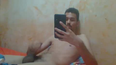 Snapshot of keiler7 chatting on 05/09/26, 12:05 keiler7 online show from 05/09/26, 12:05