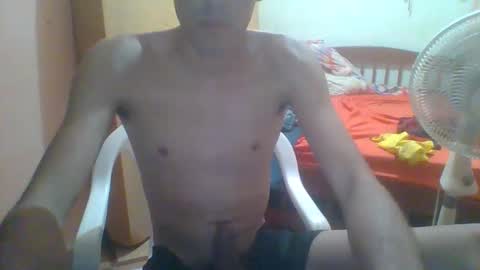 Snapshot of keiler7 chatting on 05/11/26, 05:13 keiler7 online show from 05/11/26, 05:13