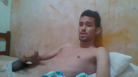 Snapshot of keiler7 chatting on 05/23/26, 04:44 keiler7 online show from 05/23/26, 04:44