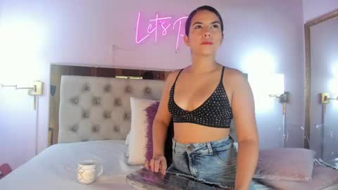 Keily online show from 04/12/26, 11:37