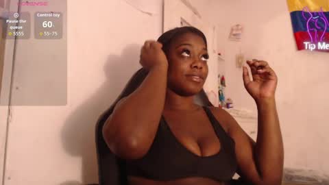 Snapshot of keilysofia chatting on 04/21/26, 01:29 Keili online show from 04/21/26, 01:29