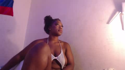 Snapshot of keilysofia chatting on 04/23/26, 05:30 Keili online show from 04/23/26, 05:30