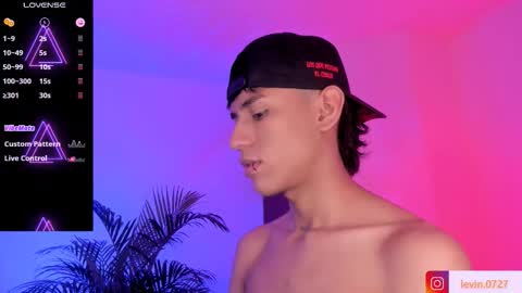 Alejandro Gonzalez online show from 10/11/25, 04:22