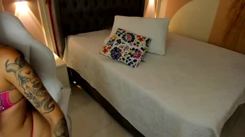 Keira Angel online show from 04/22/26, 04:15