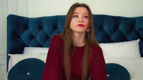 Keira online show from 01/14/26, 06:24