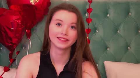 Keira online show from 02/12/26, 06:25