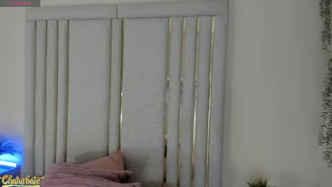 keirahartz online show from 04/23/26, 11:31