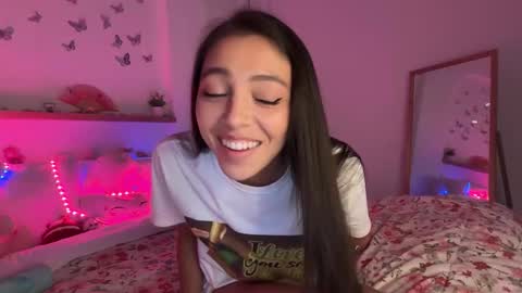 keira online show from 10/20/25, 12:44