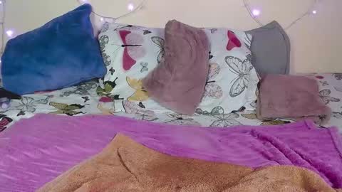 Snapshot of keisy_x chatting on 01/31/25, 08:01 karo   online show from 01/31/25, 08:01