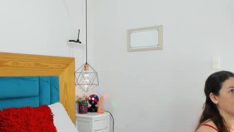 keisymoon_ online show from 05/16/26, 04:09