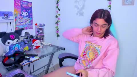 Keita moon online show from 12/19/24, 08:23