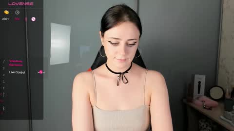 Snapshot of kek_____ chatting on 11/26/25, 01:34 Call me Nat online show from 11/26/25, 01:34