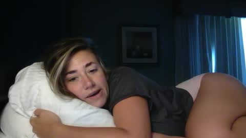 kekes2015 online show from 09/27/25, 06:13