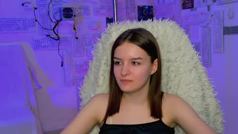 kelliebanshe online show from 06/18/26, 09:14