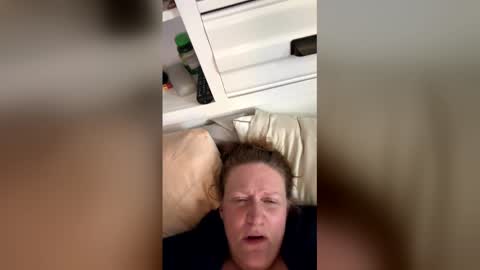 kellilyn1081187 online show from 03/21/26, 10:57