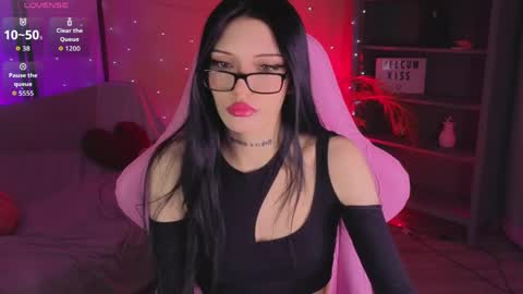 Kelly online show from 04/09/26, 12:10