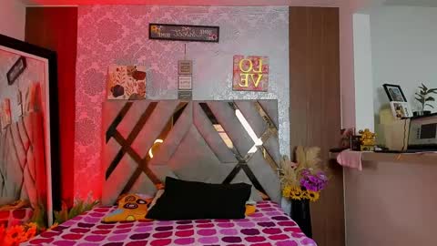 kelly__thomson online show from 09/08/25, 11:48