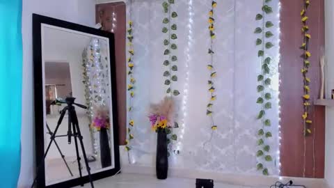 kelly__thomson online show from 04/05/26, 02:14