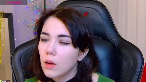 Kelly online show from 12/16/25, 09:47