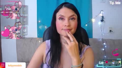 Snapshot of kelly_richardson1 chatting on 10/01/25, 03:18 elena online show from 10/01/25, 03:18