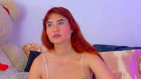 elena online show from 04/23/26, 10:56