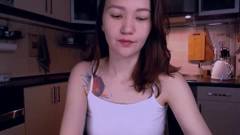 Kelly online show from 12/01/25, 06:07