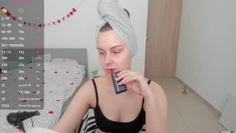 Im Kelly online show from 03/03/26, 10:10