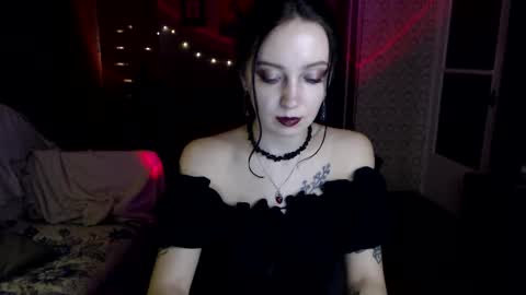 Snapshot of kellydark0111 chatting on 02/15/25, 12:37 Mistress online show from 02/15/25, 12:37