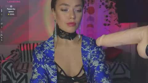 KellyFouler online show from 11/09/25, 02:15