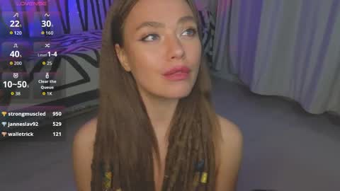 KellyFouler online show from 04/18/26, 07:07