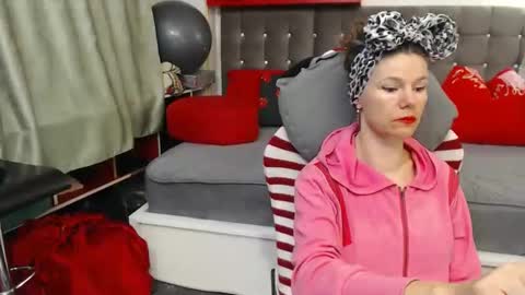 kelly online show from 04/03/26, 03:26