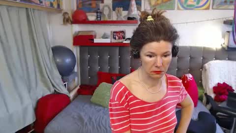 kelly online show from 04/10/26, 11:15